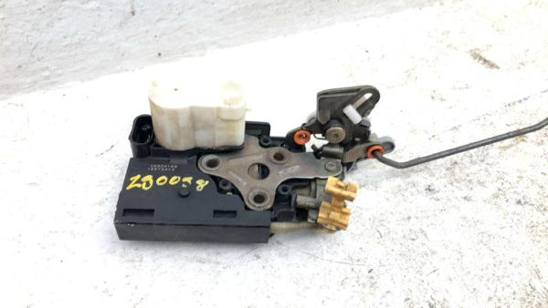 2005 Sierra 1500 Hd Passenger Right Rear Door Latch With Rods/Cables Oem Back — photo 10