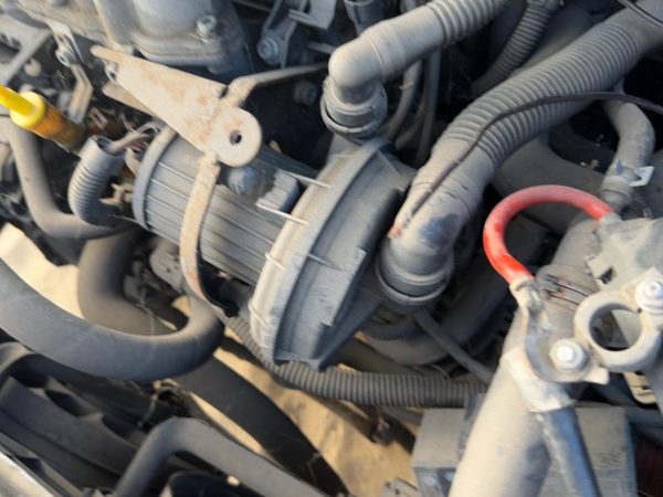 2002 Vw Jetta Secondary Air Injection Pump 2.0L — photo 3