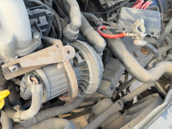 2002 Vw Jetta Secondary Air Injection Pump 2.0L — photo 7