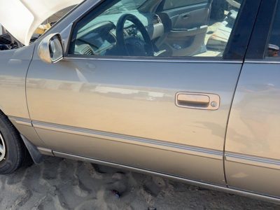 1999 Toyota Camry Front Door LH Antique Sage 1B2