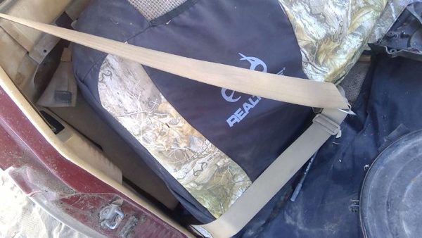 81-87 Isuzu Pup Pickup Passenger Right Front Seat Belt Retractor Shoulder Brown — photo 1