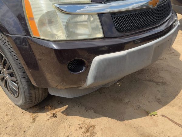 2005-2006 Chevy Equinox Front Bumper Cover Assembly Oem Black Amethyst 71U — photo 1