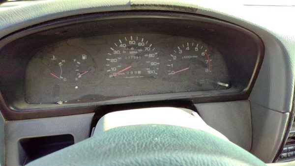 1994 Nissan Pathfinder Hood Black — photo 5