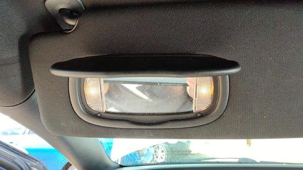2015 Chrysler 200 Driver Left Sun Visor Oem Black X9 5Mt88ml2ad — photo 6