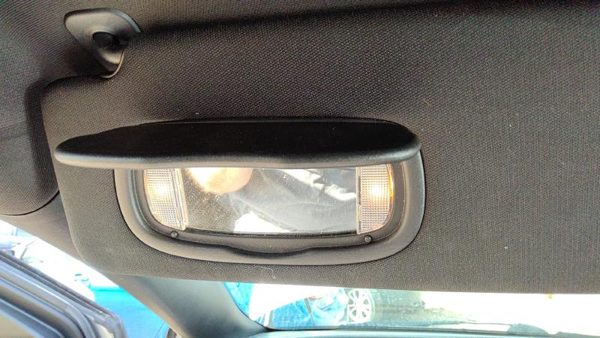 2015 Chrysler 200 Driver Left Sun Visor Oem Black X9 5Mt88ml2ad — photo 7