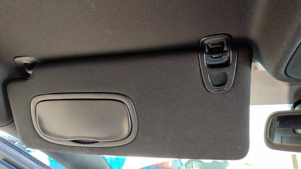 2015 Chrysler 200 Driver Left Sun Visor Oem Black X9 5Mt88ml2ad — photo 4