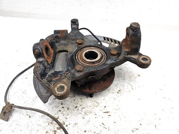 97-05 S10 Blazer Passenger Front Spindle Steering Knuckle With Wheel Hub 4X4 — photo 6