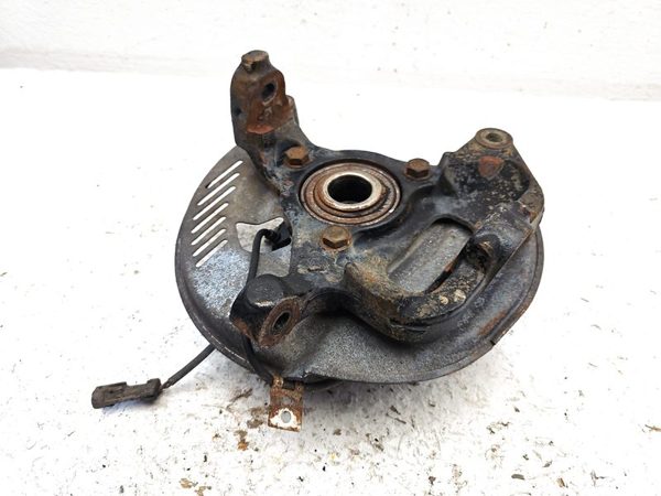 97-05 S10 Blazer Passenger Front Spindle Steering Knuckle With Wheel Hub 4X4 — photo 9