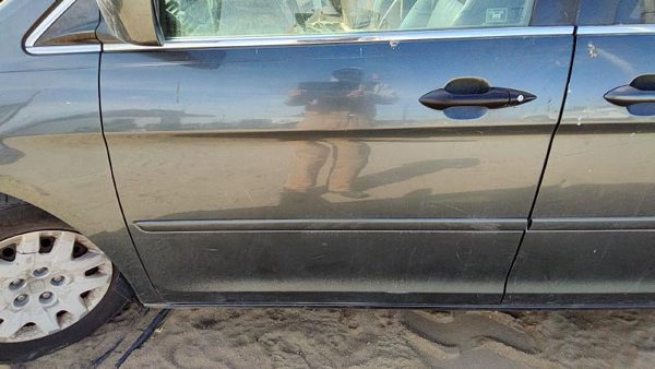 2006 Honda Odyssey Front Door LH Blue — photo 4