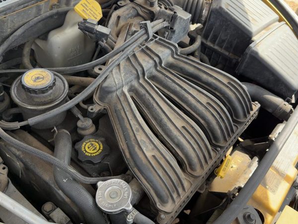 2001-2010 Chrysler Pt Cruiser Valve Cover Oem 2.4L 4777473Ab — photo 4