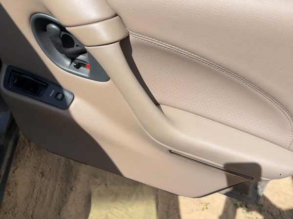 99 Bonneville Passenger Right Rear Door Trim Panel With Switches Back Tan — photo 8