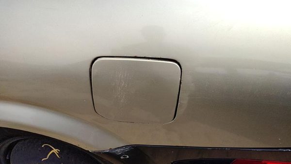 2000-2003 Nissan Maxima Fuel Tank Door With Hinge Gas Lid Oem Filler Gold — photo 2