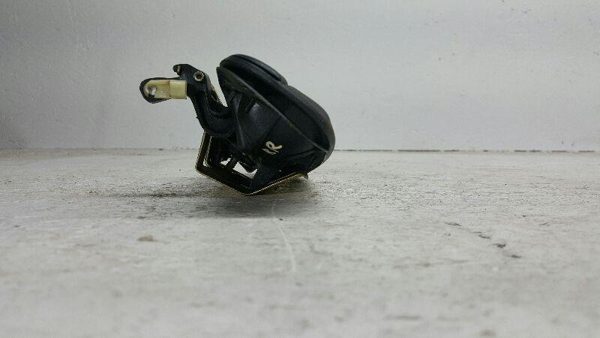 2008 RH OEM 08 Trailblazer Passenger Right Rear Outside Door Handle Open Lever — photo 2