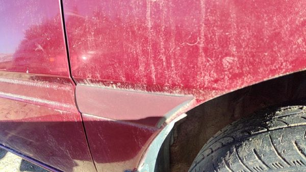 1997 Ford Aspire Fender Moulding RH E5 Red — photo 2