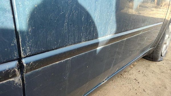 06-08 Hyundai Sonata Passenger Right Front Moulding From Door Trim Strip Blue — photo 2