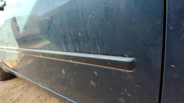 06-08 Hyundai Sonata Passenger Right Front Moulding From Door Trim Strip Blue — photo 4