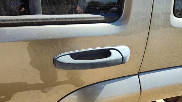 2002-2007 Jeep Liberty Driver Left Rear Outside Door Handle Oem Back 55360335Ae — photo 2