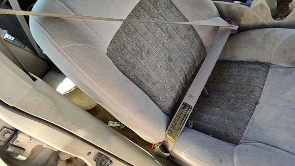 01-05 Impala Passenger Right Front Seat Belt Retractor Oem Shoulder Neutral 52D — photo 1