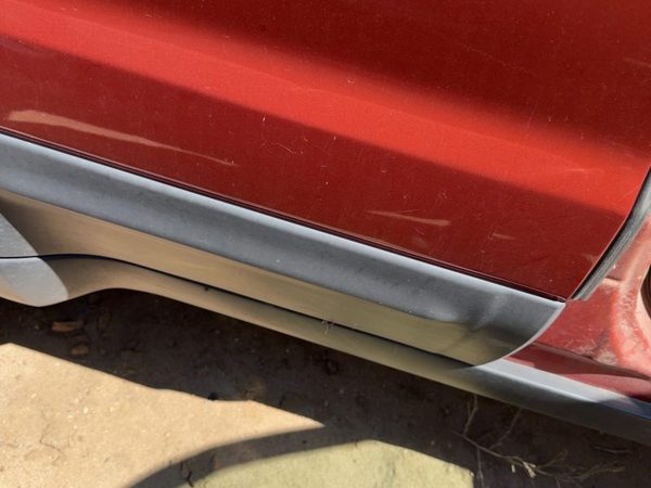 01-07 Ford Escape Passenger Right Rear Moulding From Door Oem Back Med Platinum — photo 4