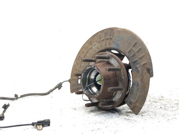 2013-2016 Ford F250 Super Duty Front Wheel Hub With Driver Left Brake Shield 4X4 — photo 7