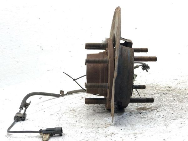 2013-2016 Ford F250 Super Duty Front Wheel Hub With Driver Left Brake Shield 4X4 — photo 6