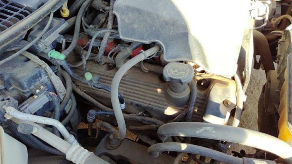 2003-2004 Lincoln Town Car Passenger Right Valve Cover Oem 4.6L 3W3z6582ba — photo 1