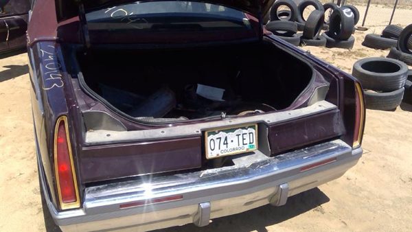 1993 Cadillac Fleetwood Strut Assembly RH — photo 10