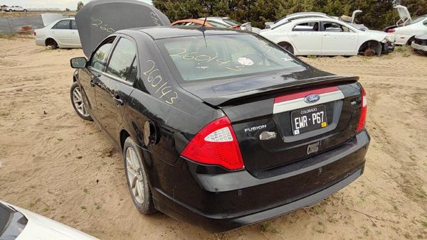 2010 Ford Fusion — vehicle photo 5