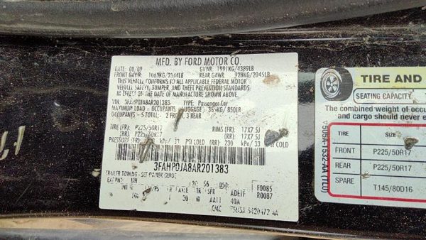 2010 Ford Fusion — vehicle photo 4