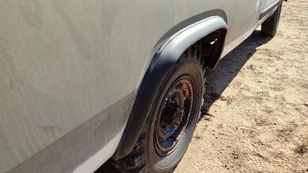 1981-1993 Dodge D350 Passenger Right Rear Wheel Flare Moulding Oem Back — photo 3