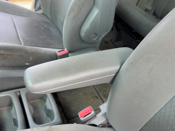 2008-2010 Chrysler Town & Country Driver Left Front Arm Rest Side Seat Oem Gray — photo 2