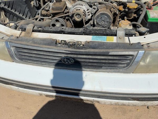 1992-1994 Subaru Legacy Rhd Front Grille Assembly Oem Without Turbo Wagon — photo 1