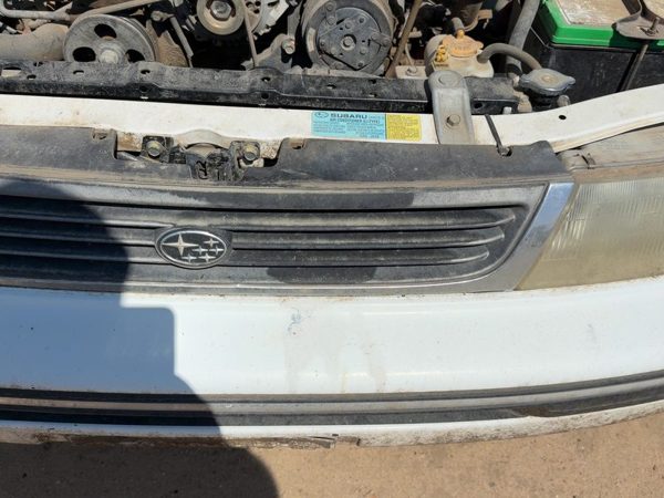 1992-1994 Subaru Legacy Rhd Front Grille Assembly Oem Without Turbo Wagon — photo 4