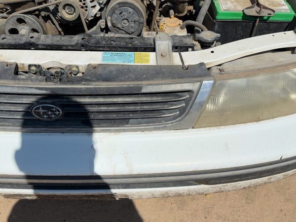 1992-1994 Subaru Legacy Rhd Front Grille Assembly Oem Without Turbo Wagon — photo 2