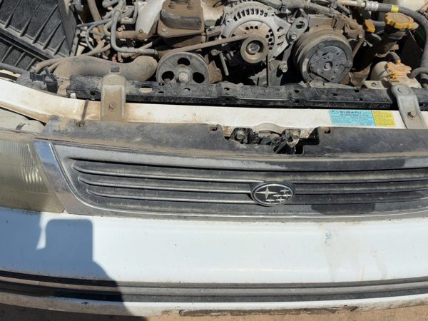 1992-1994 Subaru Legacy Rhd Front Grille Assembly Oem Without Turbo Wagon — photo 6