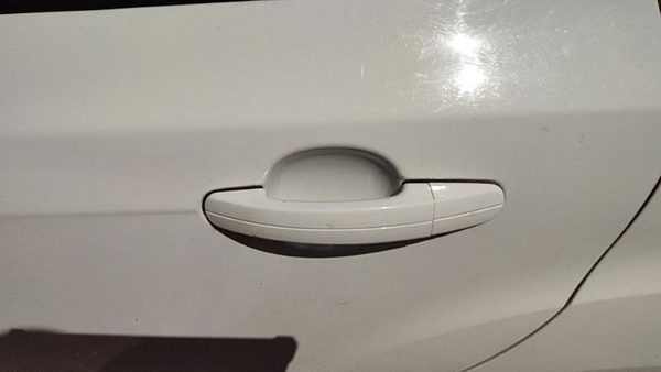 12-18 Focus Ford Focus Driver Left Rear Outside Door Handle Oem Back White Yz — photo 2