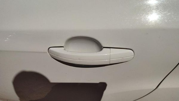 12-18 Focus Ford Focus Driver Left Rear Outside Door Handle Oem Back White Yz — photo 3
