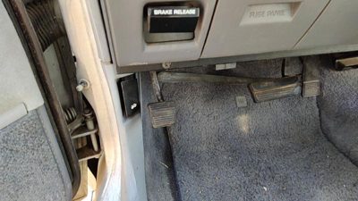 85-93 Olds 88 Parking Brake Pedal Assembly Oem Complete Emergency Unit
