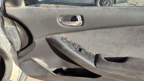 07-09 Altima Passenger Right Front Door Trim Panel With Switches Charcoal G — photo 3