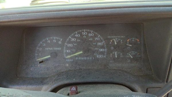 1995 Chevy Silverado 1500 Speedometer Cluster Instrument Gauges Panel Oem Dash — photo 1