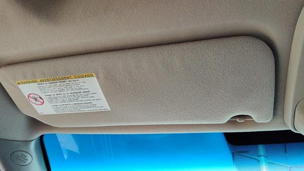 2004 Toyota Sienna Driver Left Sun Visor Oem Fawn 41 7432008090A0 — photo 1