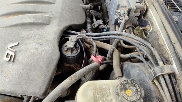 2000 Buick Park Avenue Exhaust Gas Valve — photo 2