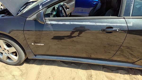 2009 Pontiac G6 Front Door LH Black 58U — photo 2