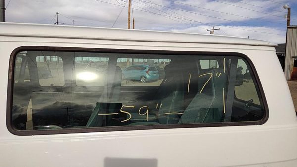 1971-1996 Gmc Van 3500 Driver Left Rear Quarter Glass Back Side Window Oem — photo 1