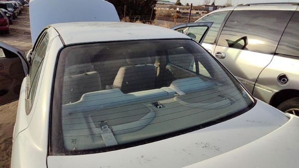 2000-2006 Nissan Sentra Back Glass Rear Window Oem 797124Z000 — photo 4