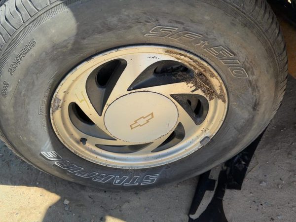 2001 Chevy S10 Blazer 15 Inch Aluminum Wheel Factory 6 Slot Rim N90 9592241 — photo 1