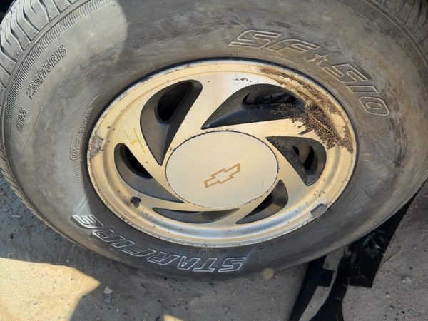 2001 Chevy S10 Blazer 15 Inch Aluminum Wheel Factory 6 Slot Rim N90 9592241 — photo 3