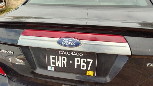 2010-2012 Ford Fusion Third Brake Light Middle Lamp Oem — photo 4