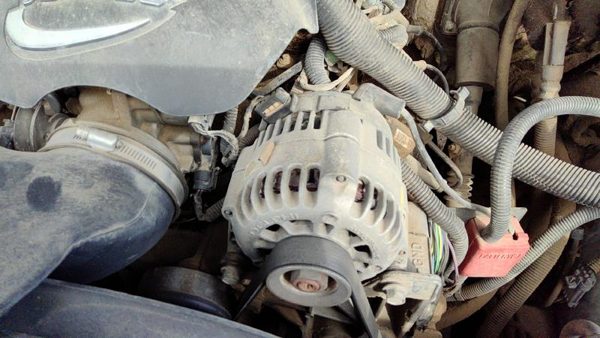 2000-2001 Gmc Sierra 2500 Alternator 6.0L 19151893 — photo 2