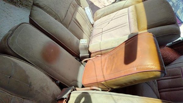 1984-1991 Jeep Grand Wagoneer Center Arm Rest Jump Seat Oem Brown — photo 4